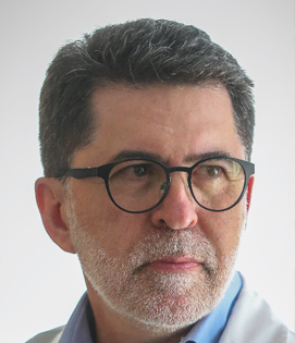 Dr. Juan José Soler